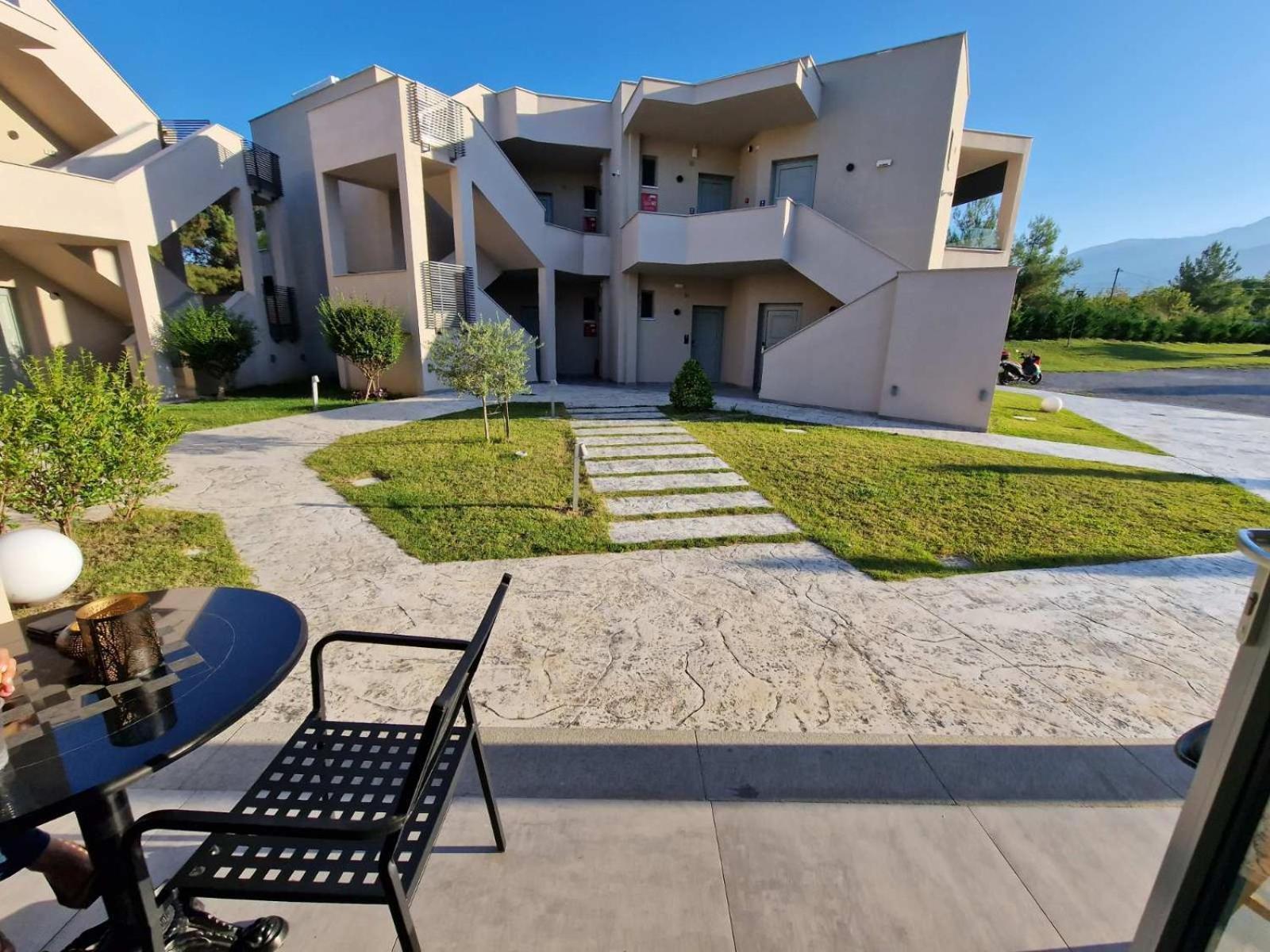 Olympus Pantheon Luxury Rooms Plaka Litochorou Exterior foto