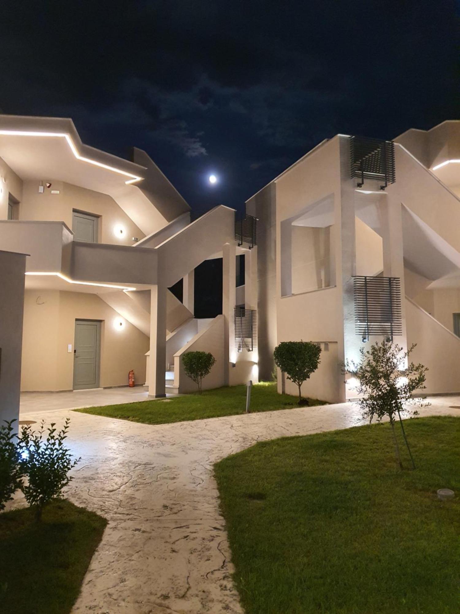 Olympus Pantheon Luxury Rooms Plaka Litochorou Exterior foto